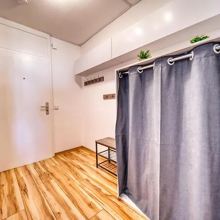 - Haus N, App 0n0507 아파트